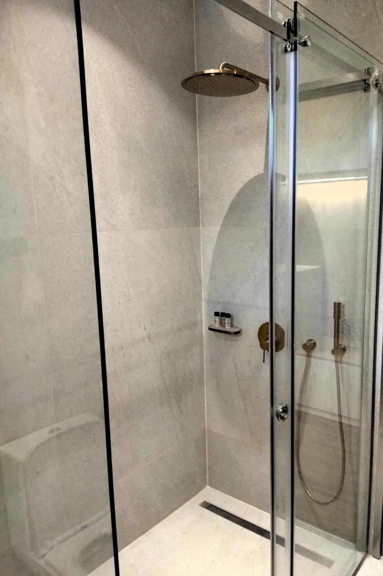 Piazza Suites ليكسوري المظهر الخارجي الصورة