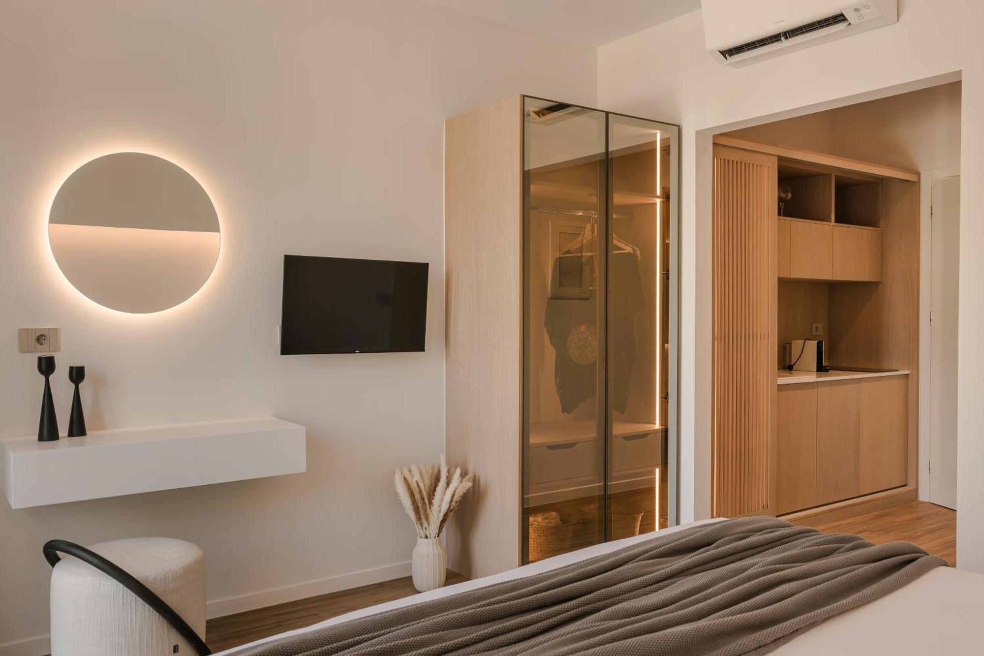 Piazza Suites ليكسوري المظهر الخارجي الصورة