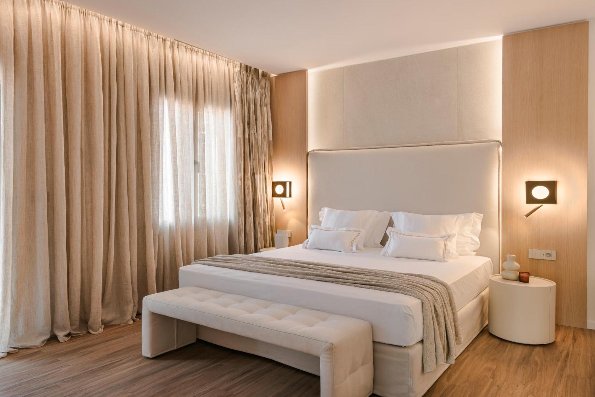 Piazza Suites ليكسوري المظهر الخارجي الصورة