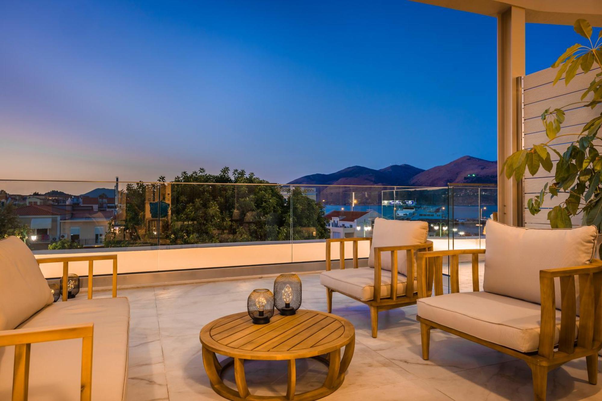 Piazza Suites ليكسوري المظهر الخارجي الصورة
