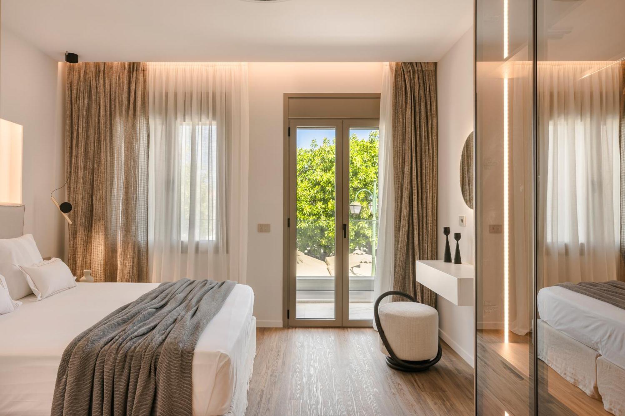 Piazza Suites ليكسوري المظهر الخارجي الصورة