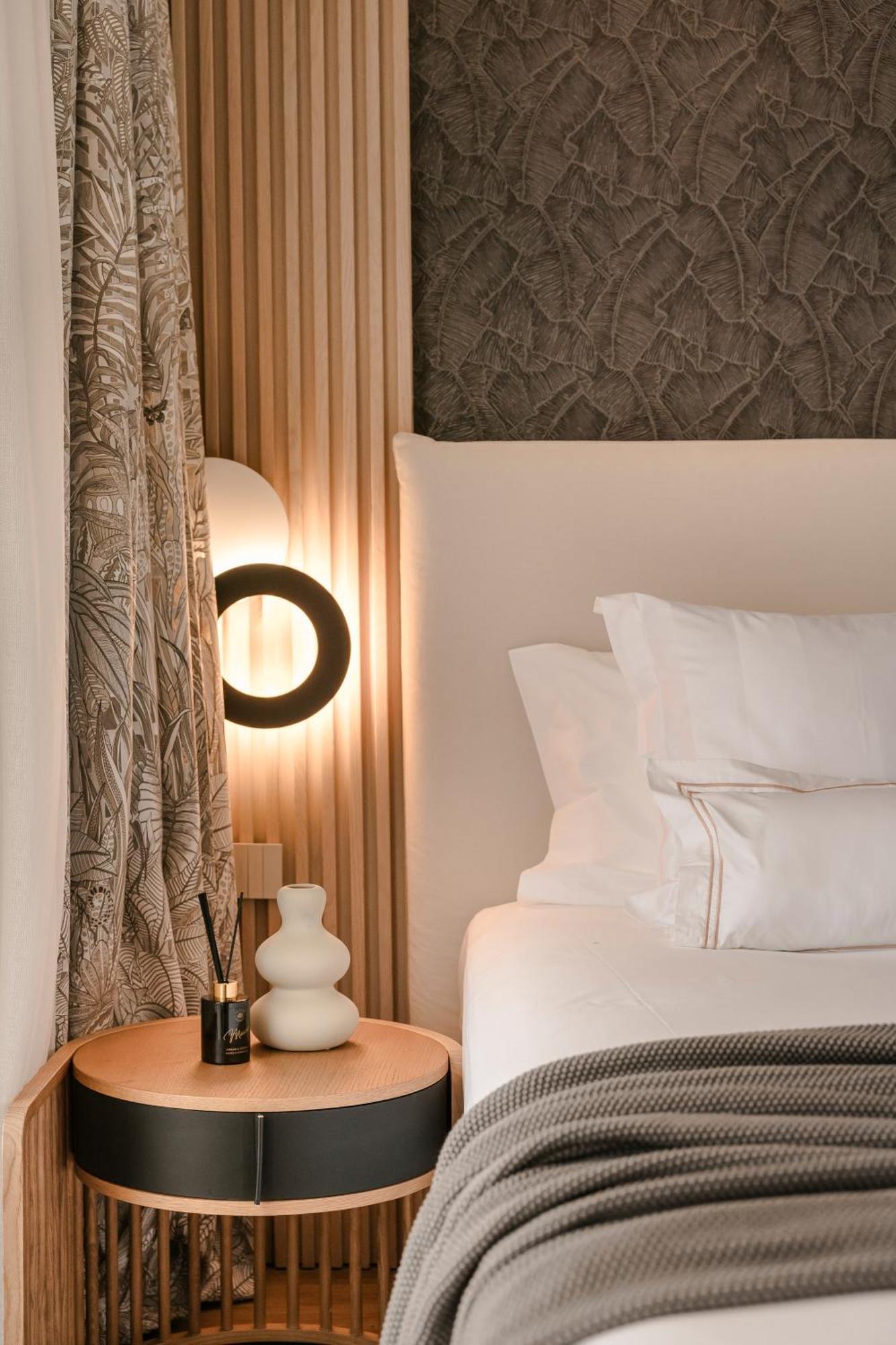 Piazza Suites ليكسوري المظهر الخارجي الصورة